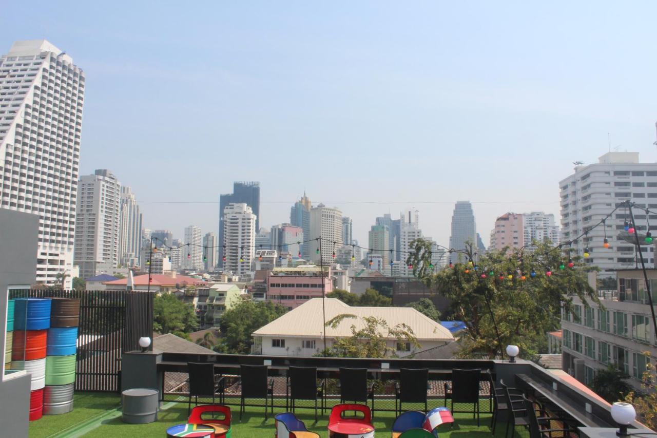 H-District Boutique Poshotel Bangkok Exterior photo