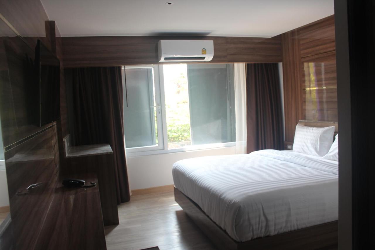 H-District Boutique Poshotel Bangkok Exterior photo