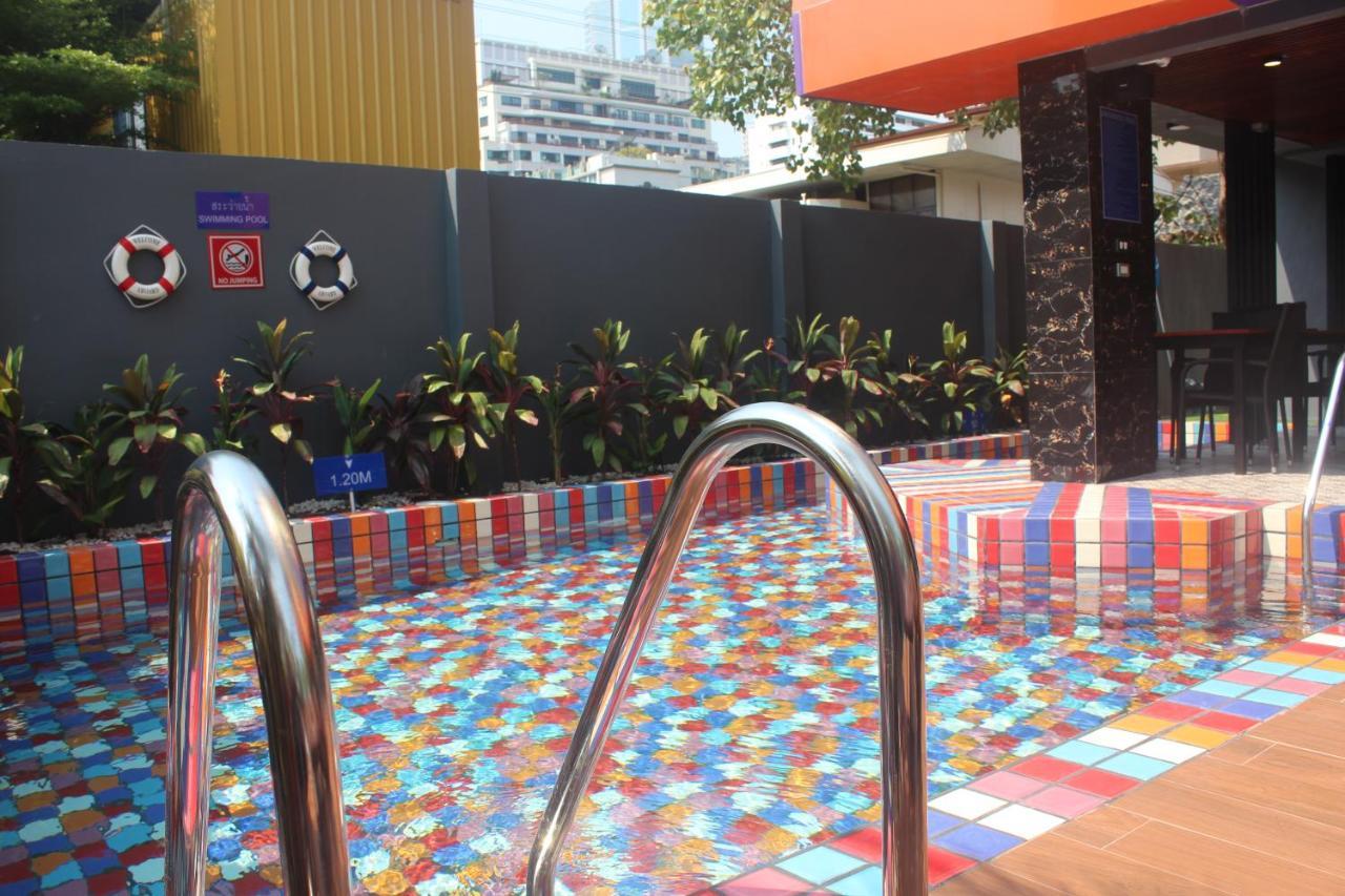 H-District Boutique Poshotel Bangkok Exterior photo