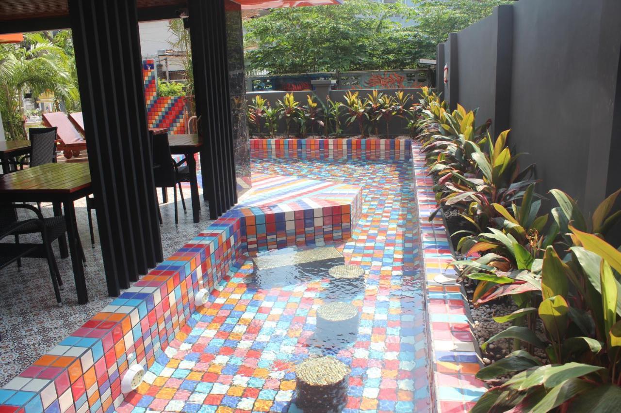 H-District Boutique Poshotel Bangkok Exterior photo