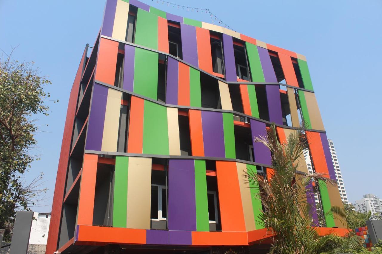H-District Boutique Poshotel Bangkok Exterior photo